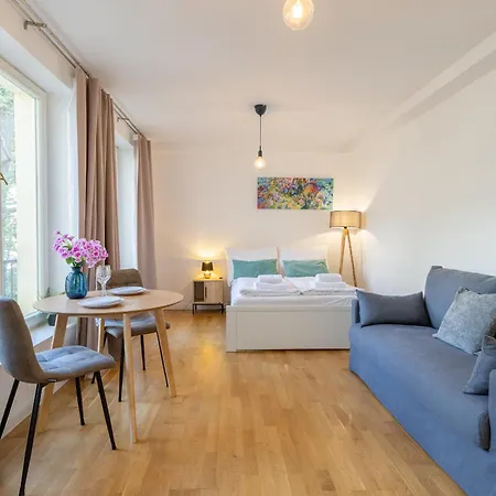 What A Flat On Jecna Prag